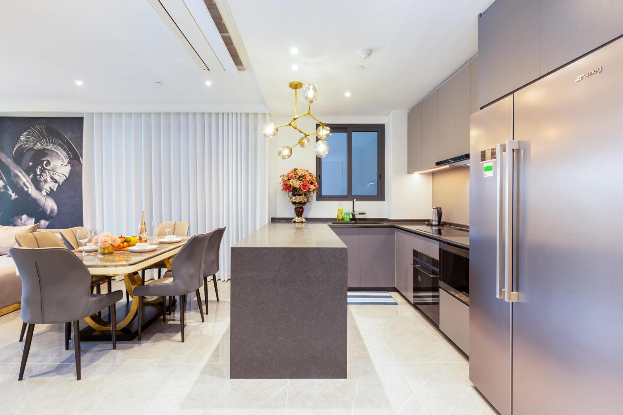 The Opera Apartment Cental Saigon Free Pool-Gym-Sauna Room- Golf Mini مدينة هوشي منه المظهر الخارجي الصورة