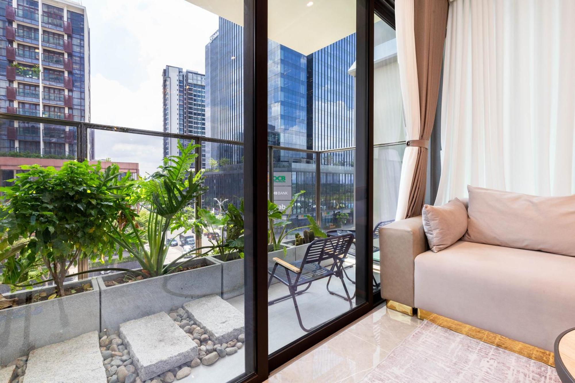 The Opera Apartment Cental Saigon Free Pool-Gym-Sauna Room- Golf Mini مدينة هوشي منه المظهر الخارجي الصورة